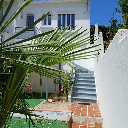 Petite Maison Avec Jardin